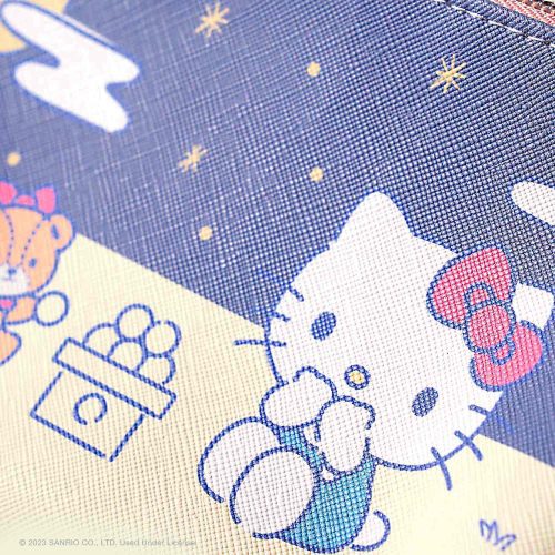 SMH10015P 01 HelloKittyandFriendsFlatPouch Texture 02 legal